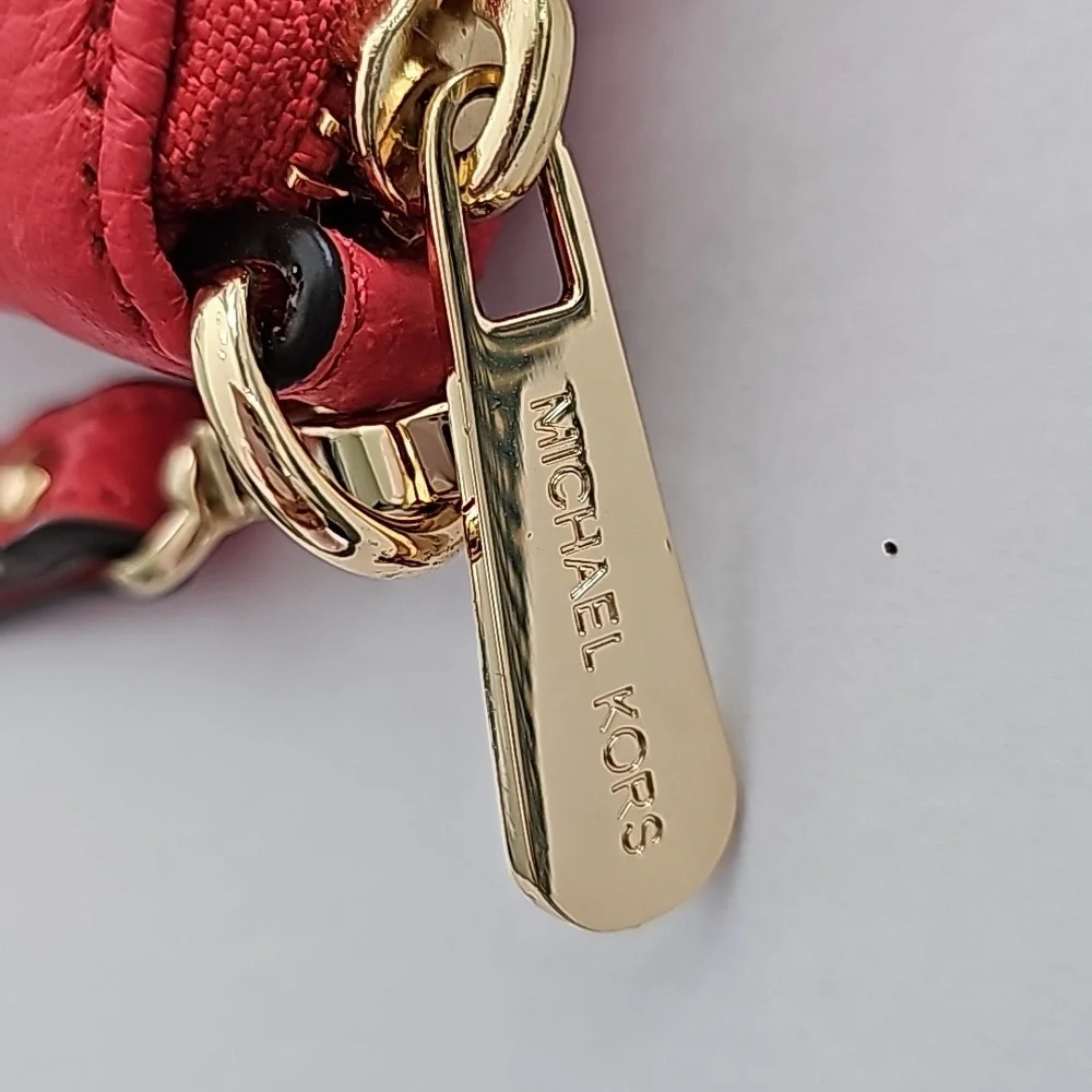 MK Wallet - Picture 4 of 8